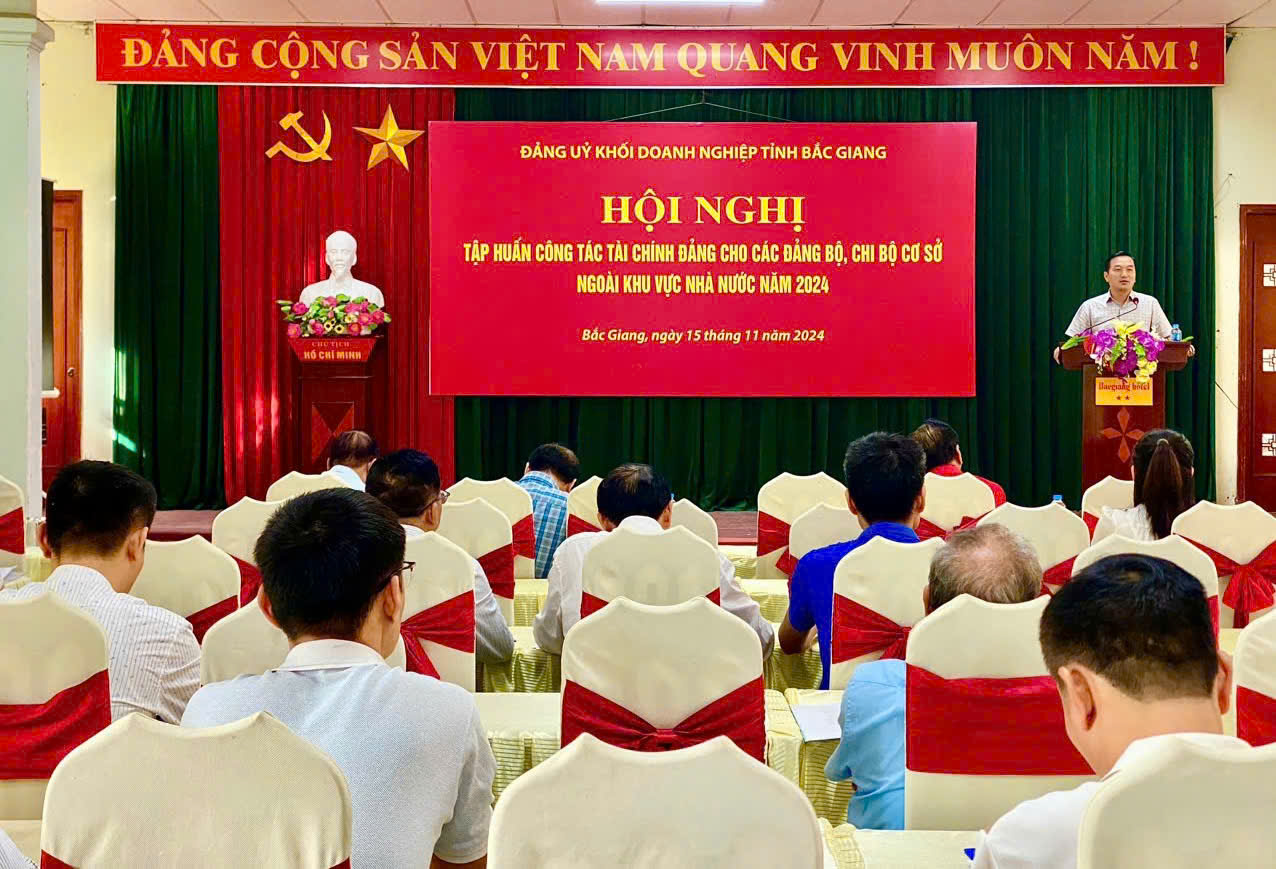 Tập huấn nghiệp vụ công tác tài chính Đảng cho các đảng bộ, chi bộ cơ sở ngoài khu vực nhà nước...