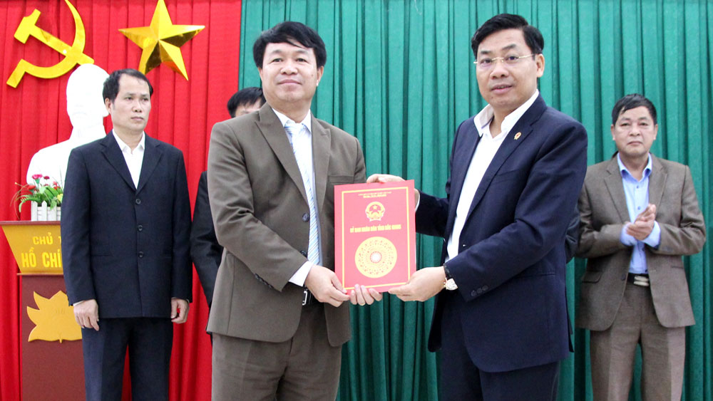 Công bố quyết định về tổ chức bộ máy, nhân sự chủ chốt Công ty thủy nông Nam Sông Thương